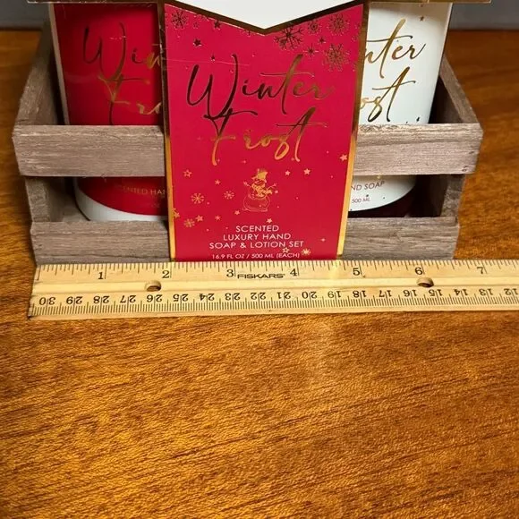 NIB Highland Natural Winter Frost Scented Luxury Hand Soap Lotion Set 16.9 fl oz - Picture 7 of 9